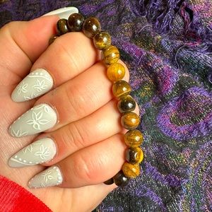 Tigers eye bracelet
